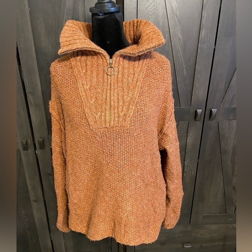 Universal Thread Rust Half Zip Sweater Size M